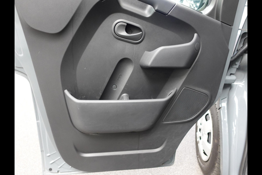 Renault Master T35 150PK L2H2 Energy Work Edition Automaat Airco Cruise Camera Navi Parkeersensoren Trekhaak