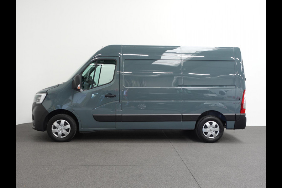 Renault Master T35 150PK L2H2 Energy Work Edition Automaat Airco Cruise Camera Navi Parkeersensoren Trekhaak
