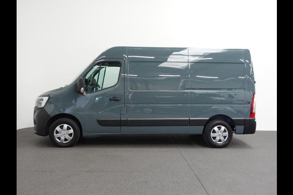 Renault Master T35 150PK L2H2 Energy Work Edition Automaat Airco Cruise Camera Navi Parkeersensoren Trekhaak