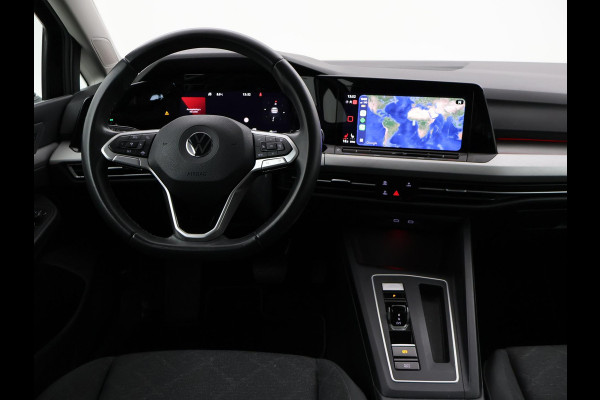 Volkswagen Golf 1.0 eTSI DSG + VIRTUAL COCKPIT | SFEERVERLICHTING | STUURVERW. / STOELVERW. | CAMERA | ADAPTIVE CRUISE CONTROL
