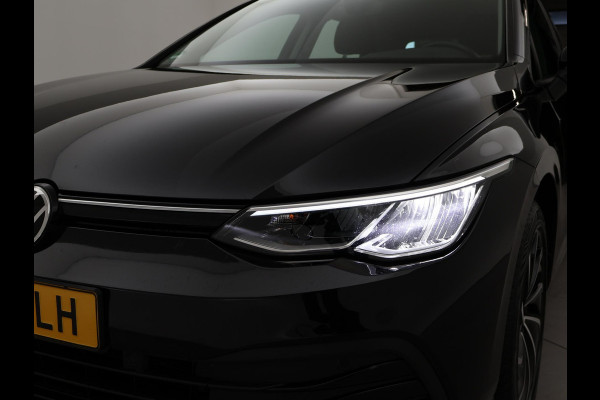 Volkswagen Golf 1.0 eTSI DSG + VIRTUAL COCKPIT | SFEERVERLICHTING | STUURVERW. / STOELVERW. | CAMERA | ADAPTIVE CRUISE CONTROL