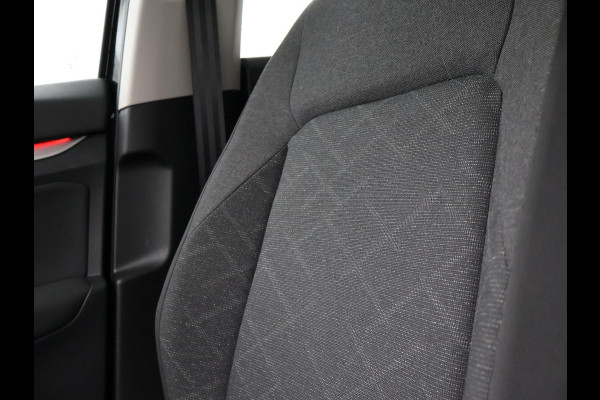 Volkswagen Golf 1.0 eTSI DSG + VIRTUAL COCKPIT | SFEERVERLICHTING | STUURVERW. / STOELVERW. | CAMERA | ADAPTIVE CRUISE CONTROL