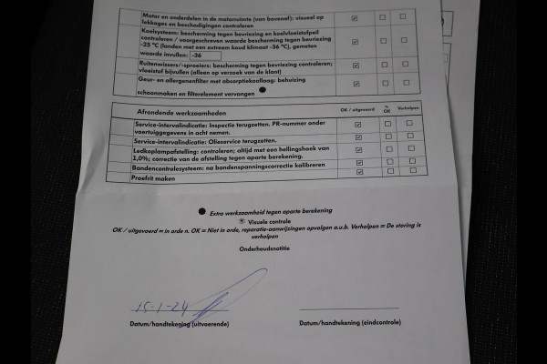 Volkswagen Golf 1.0 eTSI DSG + VIRTUAL COCKPIT | SFEERVERLICHTING | STUURVERW. / STOELVERW. | CAMERA | ADAPTIVE CRUISE CONTROL