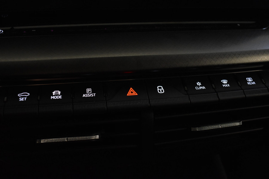 Škoda Octavia Combi TSI iV PHEV 204PK DSG HYBRID BUSINESS NAVI/CARPLAY/PDC