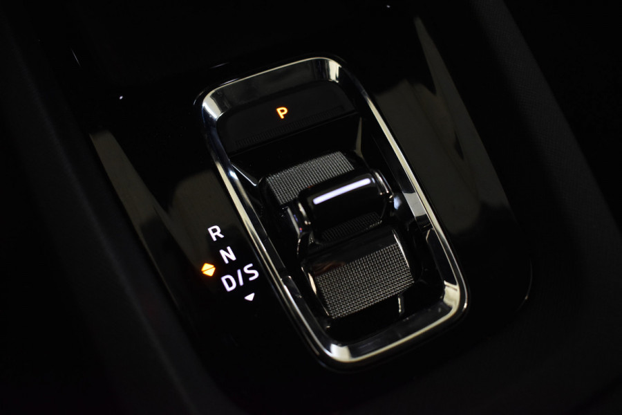 Škoda Octavia Combi TSI iV PHEV 204PK DSG HYBRID BUSINESS NAVI/CARPLAY/PDC