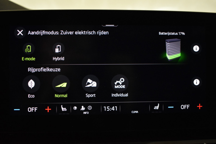 Škoda Octavia Combi TSI iV PHEV 204PK DSG HYBRID BUSINESS NAVI/CARPLAY/PDC