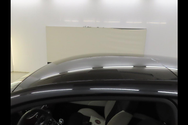 Fiat 500 1.0 Hybrid Star Panoramadak Airco Navi Carplay Design Leder Cruise Control LM Velgen Virtual Cockpit