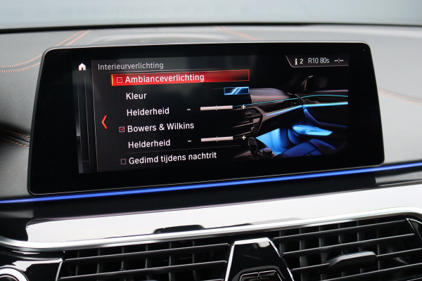 BMW 5 Serie M550d xDrive High Executive | Schuifdak | Bowers&Wilkins | ACC | Trekhaak | Entertainment Achter | Parfumering | Stoelventilatie | HUD | Massage | Standverwarming | Zonnerollo's | Display Key | Aerodynamicapakket |