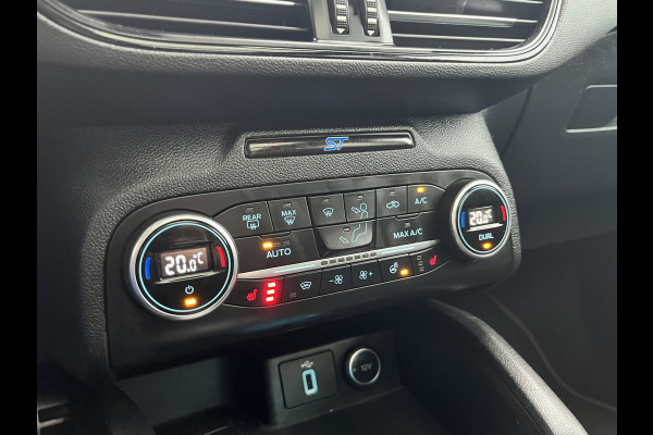 Ford Focus 1.0 EcoBoost ST-Line X Business 125pk/92kW Automaat | Panodak | B&O-audio | Adapt. Cruise | Dodehoek|  Camera | Winter Pack | etc. etc.