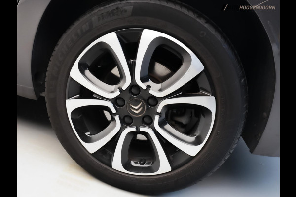 Citroën Grand C4 Spacetourer 1.2 PureTech deluxe 7-zits (APPLE CARPLAY,LED,KEYLESS,DODEHOEK,CRUISE,CAMERA,TREKHAAK,NIEUWE APK)