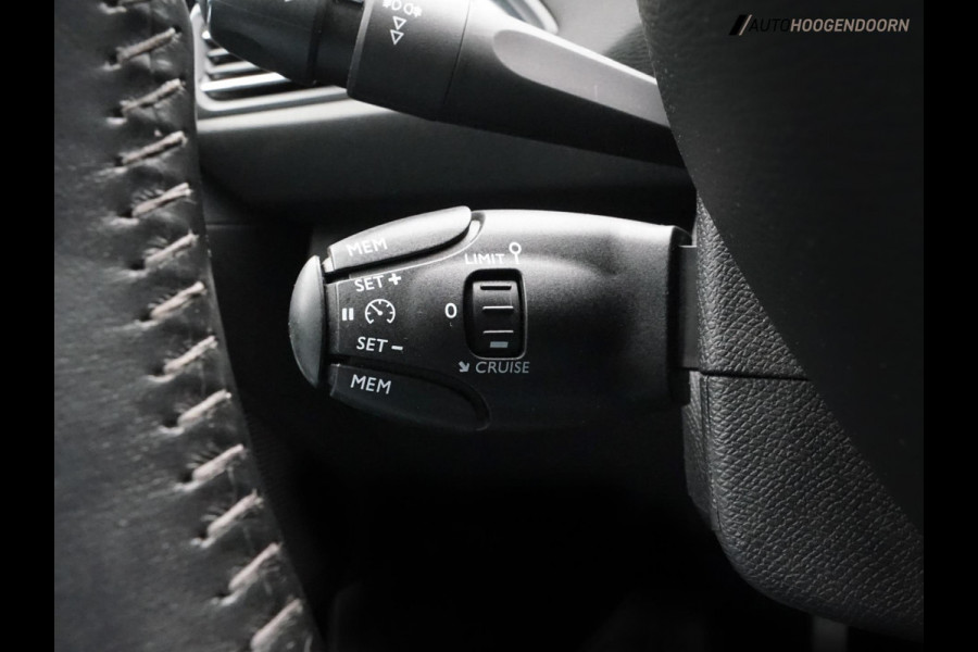 Peugeot 308 SW 1.2 PureTech Blue Lease Active Deluxe (TREKHAAK,APPLE CARPLAY,PARKEERSENSOREN,CRUISE,CLIMATE,TOPCONDITIE)