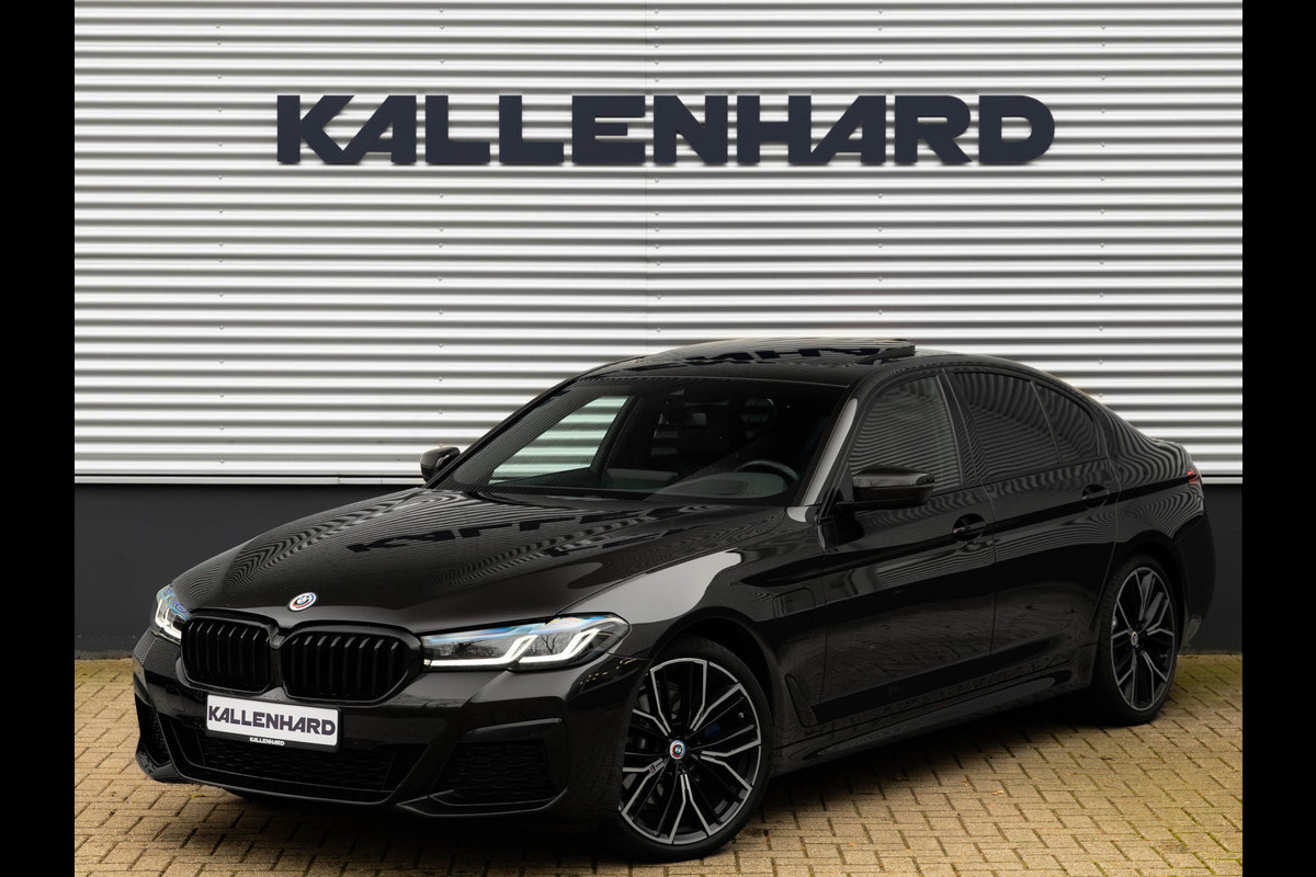 BMW 5 Serie 530e M-Sport - Individual ''Crystal Casserit Black'' - Dak - Head-Up