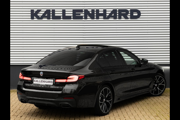 BMW 5 Serie 530e M-Sport - Individual ''Crystal Casserit Black'' - Dak - Head-Up