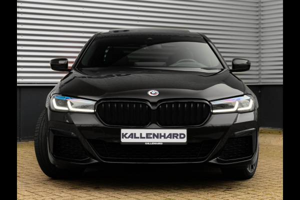 BMW 5 Serie 530e M-Sport - Individual ''Crystal Casserit Black'' - Dak - Head-Up