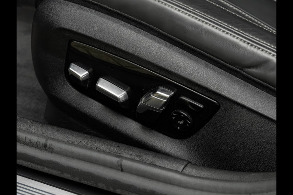 BMW 5 Serie 530e M-Sport - Individual ''Crystal Casserit Black'' - Dak - Head-Up