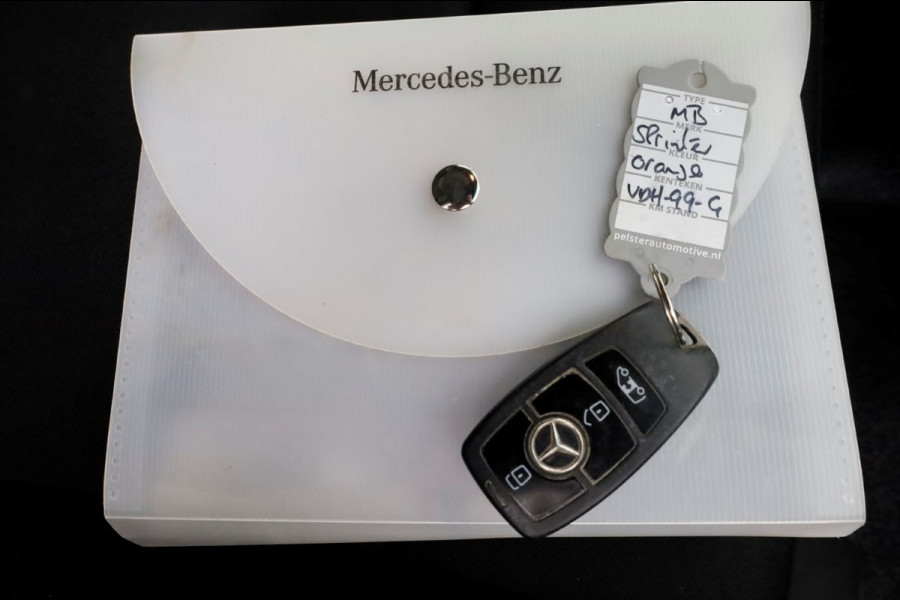 Mercedes-Benz Sprinter 316 CDI 163pk 7G Automaat L2H1 Airco/Camera/Trekhaak 3500kg 11-2019