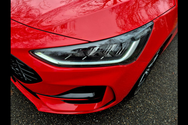 Ford Focus 1.0 EcoBoost Hybrid ST Line . Camera . Navigatie