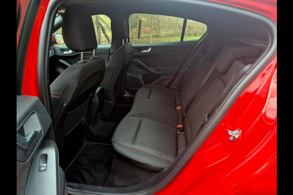 Ford Focus 1.0 EcoBoost Hybrid ST Line . Camera . Navigatie