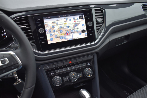 Volkswagen T-Roc 1.5 TSI R-Line Pano Navi ACC Camera 19 Inch Suzuka