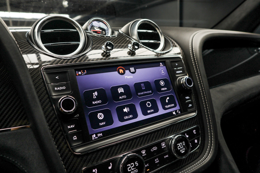 Bentley Bentayga 6.0 W12 Speed HUD Massage Panodak Leer ACC Keyless 360 Camera Elektr. achterklep Luchtvering Alcantara hemelbekleding Elektr. verstelbare stoelen voor en achter met memory Navi PDC Naim Soundsystem LM velg