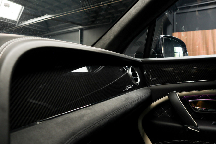 Bentley Bentayga 6.0 W12 Speed HUD Massage Panodak Leer ACC Keyless 360 Camera Elektr. achterklep Luchtvering Alcantara hemelbekleding Elektr. verstelbare stoelen voor en achter met memory Navi PDC Naim Soundsystem LM velg