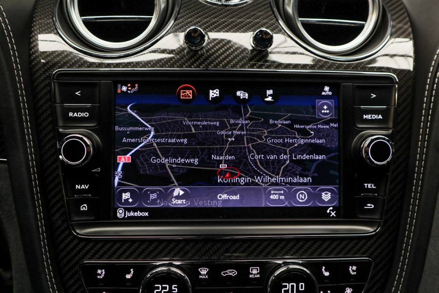 Bentley Bentayga 6.0 W12 Speed HUD Massage Panodak Leer ACC Keyless 360 Camera Elektr. achterklep Luchtvering Alcantara hemelbekleding Elektr. verstelbare stoelen voor en achter met memory Navi PDC Naim Soundsystem LM velg