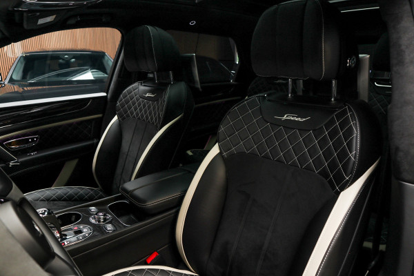 Bentley Bentayga 6.0 W12 Speed HUD Massage Panodak Leer ACC Keyless 360 Camera Elektr. achterklep Luchtvering Alcantara hemelbekleding Elektr. verstelbare stoelen voor en achter met memory Navi PDC Naim Soundsystem LM velg