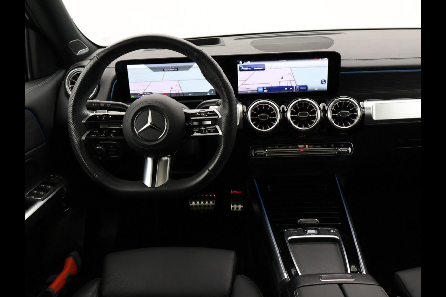Mercedes-Benz EQB 350 4MATIC 292 PK 7-PERS. AMG LINE 67 kWh + LEDER | 360 CAMERA | PANORAMA | SFEERVERLICHTING
