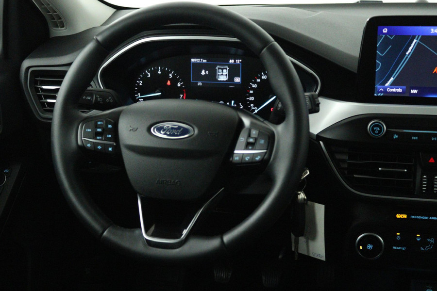 Ford Focus 1.0 EcoBoost Hybrid Edition Business (NAVIGATIE, CAMERA, PARKEERSENSOREN, 1e EIGENAAR, GOED ONDERHOUDEN)