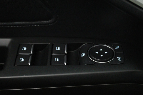 Ford Focus 1.0 EcoBoost Hybrid Edition Business (NAVIGATIE, CAMERA, PARKEERSENSOREN, 1e EIGENAAR, GOED ONDERHOUDEN)