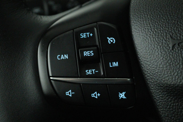 Ford Focus 1.0 EcoBoost Hybrid Edition Business (NAVIGATIE, CAMERA, PARKEERSENSOREN, 1e EIGENAAR, GOED ONDERHOUDEN)