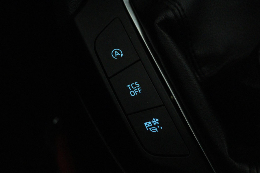 Ford Focus 1.0 EcoBoost Hybrid Edition Business (NAVIGATIE, CAMERA, PARKEERSENSOREN, 1e EIGENAAR, GOED ONDERHOUDEN)