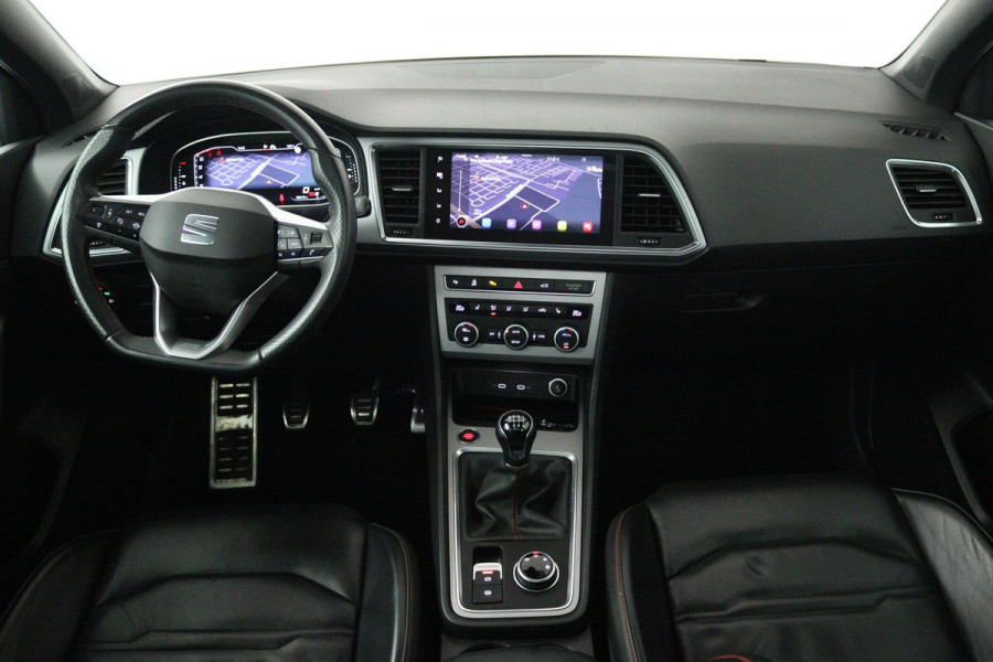 Seat Ateca 1.5 TSI FR Business Intense (PANORAMADAK, STOELVERWARMING, LED, CAMERA, 1e EIGENAAR, GOED ONDERHOUDEN)