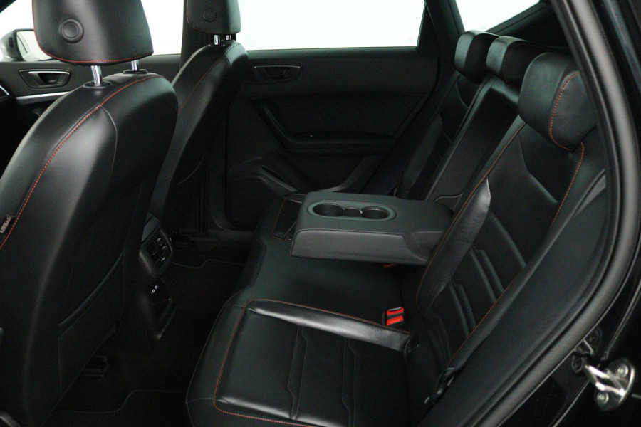 Seat Ateca 1.5 TSI FR Business Intense (PANORAMADAK, STOELVERWARMING, LED, CAMERA, 1e EIGENAAR, GOED ONDERHOUDEN)