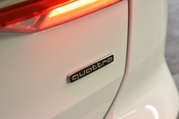 Audi A6 Avant 50 TFSI e 300PK QUATTRO BUSINESS EDITION CAMERA/NAVI/VIRTUAL