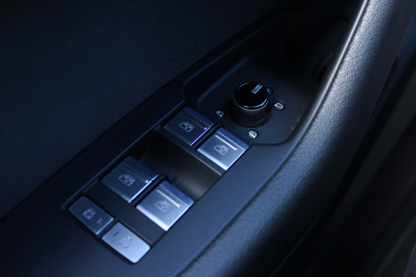 Audi A6 Avant 50 TFSI e 300PK QUATTRO BUSINESS EDITION CAMERA/NAVI/VIRTUAL