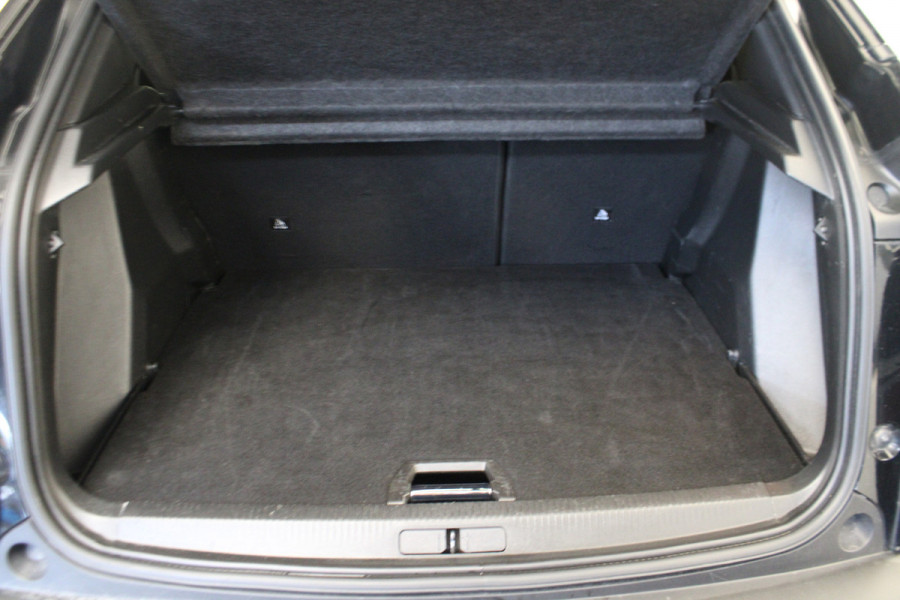 Peugeot 2008 1.2 PureTech Allure |Camera|