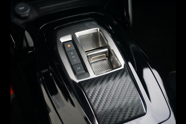 Peugeot 2008 1.2 Hybrid 136 GT Alcantara pakket