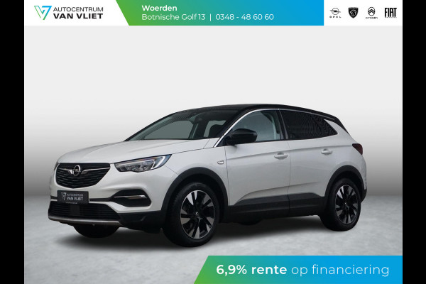 Opel Grandland X 1.2 Turbo Business Executive