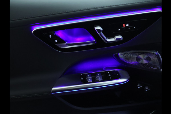 Mercedes-Benz C-Klasse Estate 300 e Business Solution AMG | Premium Plus | Trekhaak | Nightpakket | 360°-camera | 	Head-up display | KEYLESS GO-comfortpakket | Antidiefstalpakket GUARD 360° Plus | Memorypakket | Burmester® 3D sound system |