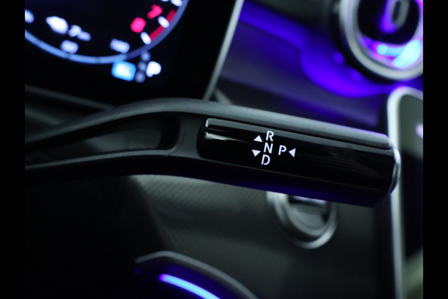 Mercedes-Benz C-Klasse Estate 300 e Business Solution AMG | Premium Plus | Trekhaak | Nightpakket | 360°-camera | 	Head-up display | KEYLESS GO-comfortpakket | Antidiefstalpakket GUARD 360° Plus | Memorypakket | Burmester® 3D sound system |