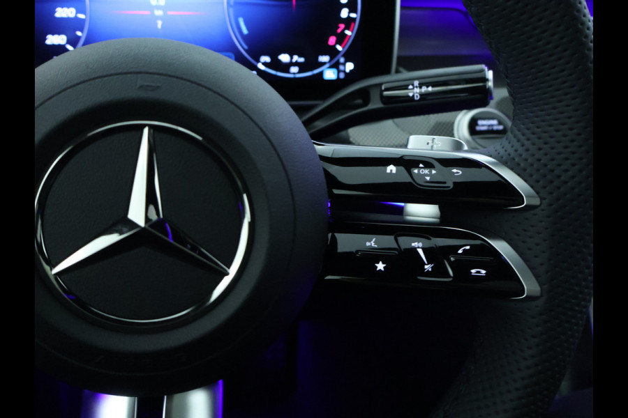 Mercedes-Benz C-Klasse Estate 300 e Business Solution AMG | Premium Plus | Trekhaak | Nightpakket | 360°-camera | 	Head-up display | KEYLESS GO-comfortpakket | Antidiefstalpakket GUARD 360° Plus | Memorypakket | Burmester® 3D sound system |