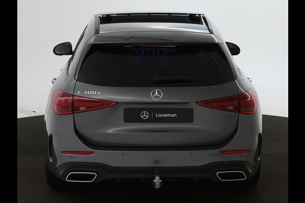 Mercedes-Benz C-Klasse Estate 300 e Business Solution AMG | Premium Plus | Trekhaak | Nightpakket | 360°-camera | 	Head-up display | KEYLESS GO-comfortpakket | Antidiefstalpakket GUARD 360° Plus | Memorypakket | Burmester® 3D sound system |