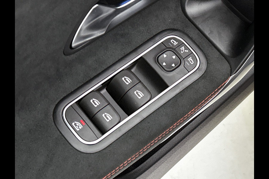 Mercedes-Benz CLA-Klasse Shooting Brake 250 e Star Edition AMG Line | Nightpakket | KEYLESS-GO | Parkeerpakket met achteruitrijcamera | 	EASY PACK achterklep | Dodehoekassistent | MULTIBEAM LED | Distronic | Sfeerverlichting | Verwarmde stoelen vooraan |