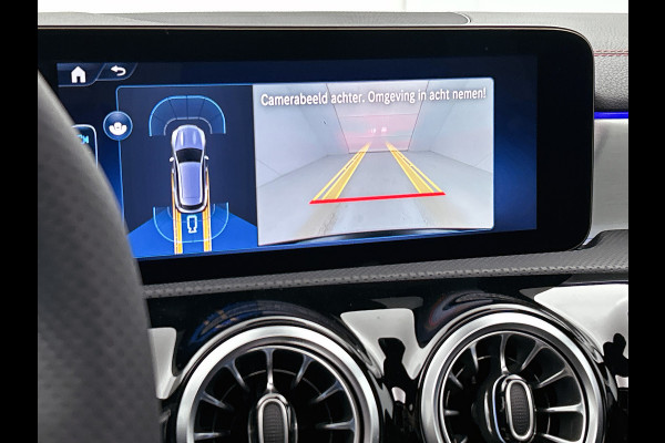 Mercedes-Benz CLA-Klasse Shooting Brake 250 e Star Edition AMG Line | Nightpakket | KEYLESS-GO | Parkeerpakket met achteruitrijcamera | 	EASY PACK achterklep | Dodehoekassistent | MULTIBEAM LED | Distronic | Sfeerverlichting | Verwarmde stoelen vooraan |