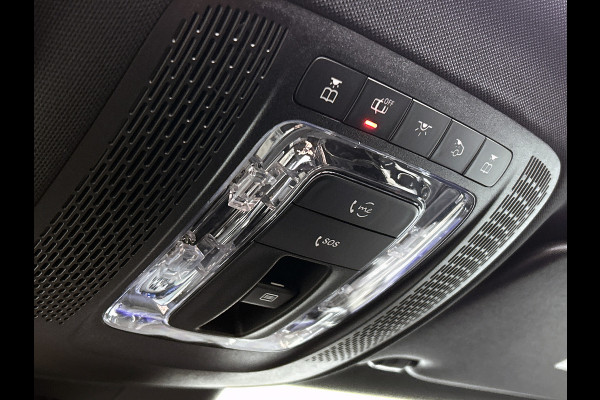 Mercedes-Benz CLA-Klasse Shooting Brake 250 e Star Edition AMG Line | Nightpakket | KEYLESS-GO | Parkeerpakket met achteruitrijcamera | 	EASY PACK achterklep | Dodehoekassistent | MULTIBEAM LED | Distronic | Sfeerverlichting | Verwarmde stoelen vooraan |