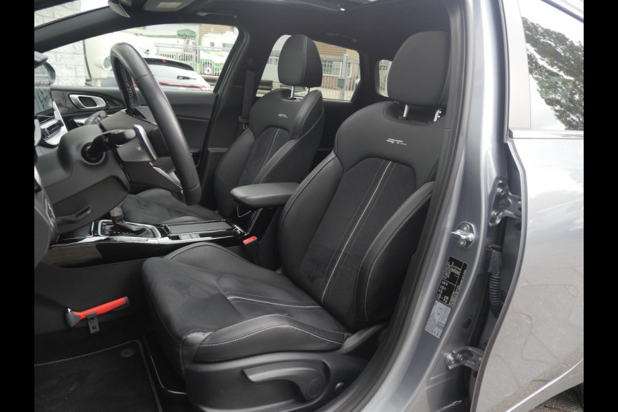 Kia Ceed Sportswagon 1.5 T-GDi GT-Line | Cruise | Clima | Camera | Pano | navi | Stoel-stuurverwarming |