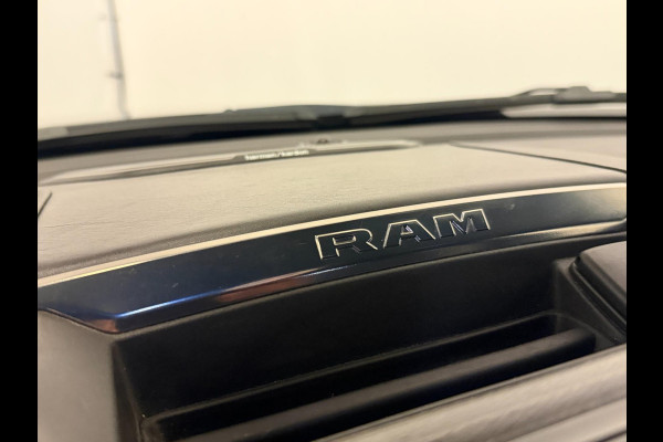 Dodge Ram 1500 5.7 V8 4x4 Crew Cab Limited|PANO|NAP|INRUIL MOGELIJK