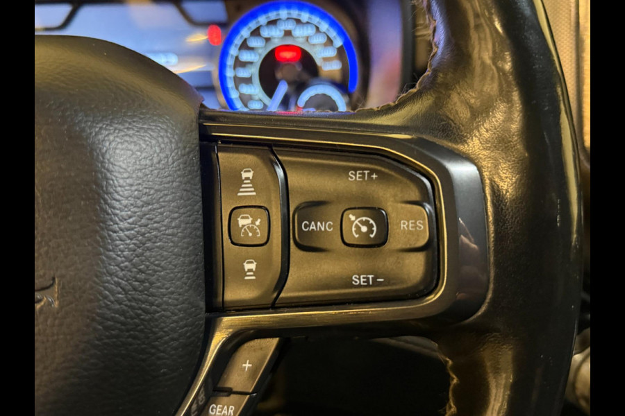 Dodge Ram 1500 5.7 V8 4x4 Crew Cab Limited|PANO|NAP|INRUIL MOGELIJK