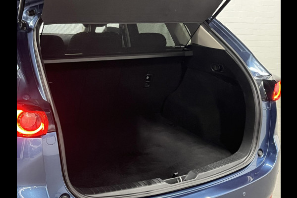 Mazda CX-5 2.0 SkyActiv-G 165 Skylease+ Trekhaak | Cruise-/Climate control | Stuur-/Stoelverwarming | Navigatie | DAB | 19" wielen